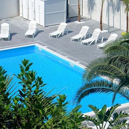 Hotel La Terrazza Барлетта Екстер'єр фото