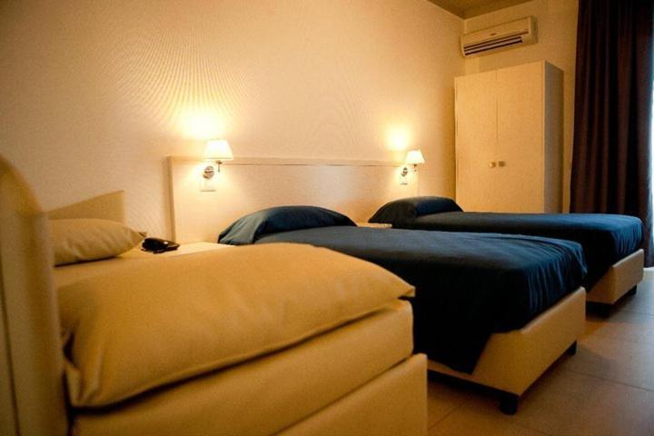 Hotel La Terrazza Барлетта Екстер'єр фото