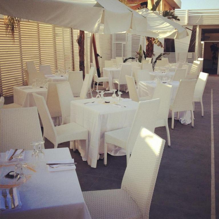 Hotel La Terrazza Барлетта Екстер'єр фото